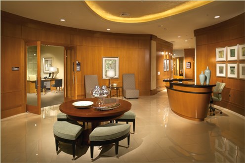 Exquisitely Designed Lobby Exquisitely Designed Lobby