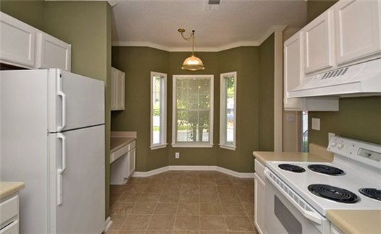 Large Kitchen Large Kitchen