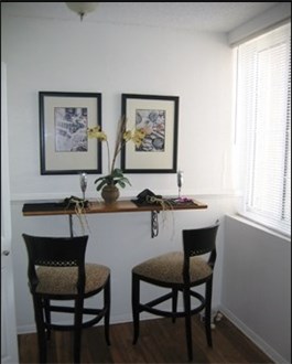 Nooks in Select Units Nooks in Select Units