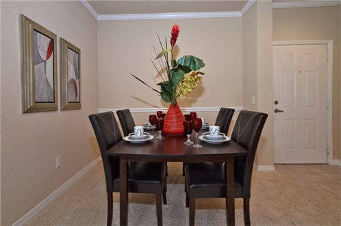 Dining Area Dining Area