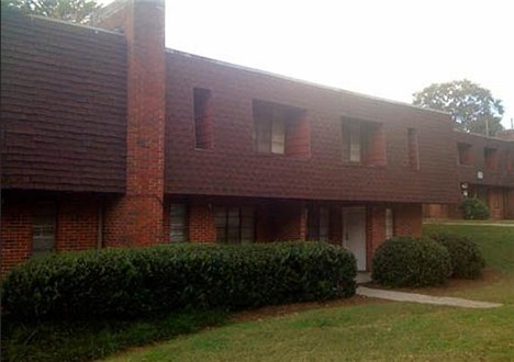 Building Exterior Building Exterior