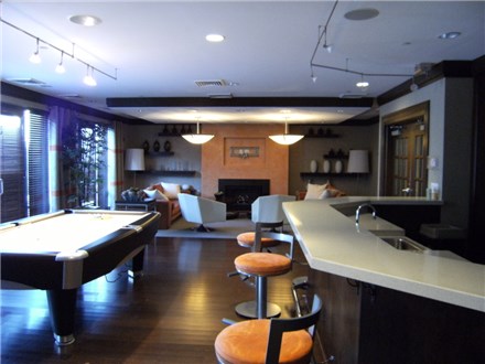 Club Room Club Room