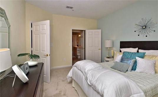 Master Bedroom and Bathroom Master Bedroom and Bathroom