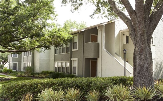Building Exterior Building Exterior