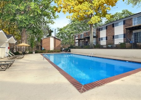 Sparkling Pool Sparkling Pool