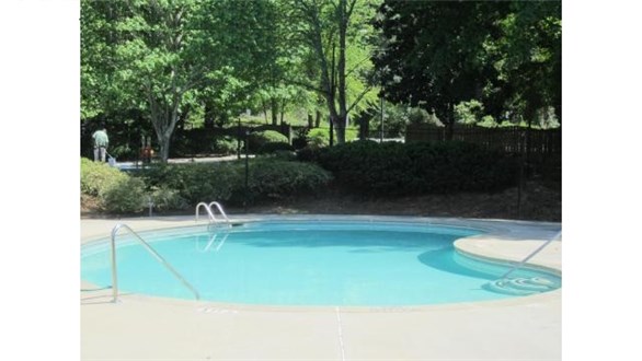 Sparkling Pool Sparkling Pool