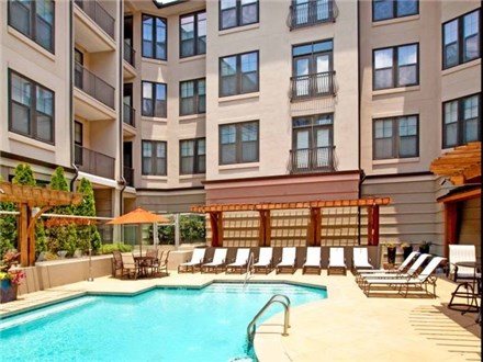 Sparkling Pool Sparkling Pool