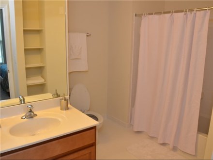 Large Bathroom Large Bathroom
