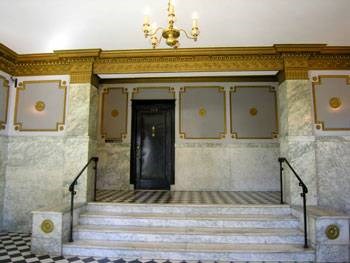 Elegant Lobby Elegant Lobby