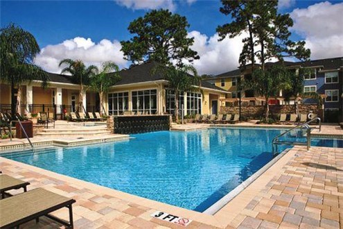 Sparkling Pool
