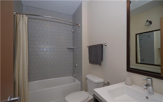 Ceramic Tile in Bath Ceramic Tile in Bath