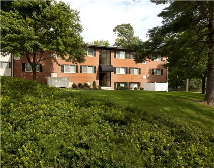 Building Exterior Building Exterior
