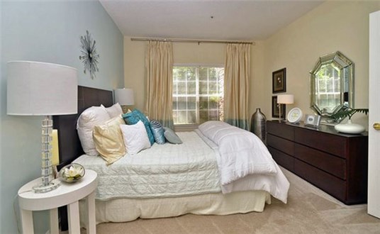 Large Bedrooms Large Bedrooms