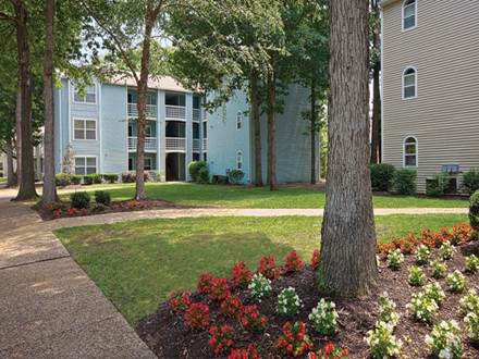 Cedarwood Way, Newport News, VA 23608 - Landscaped grounds of Cedarwood Way, Newport News, VA 23608 - Landscaped grounds of
