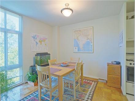 Falls Church Apartments - Formal dining Falls Church Apartments - Formal dining